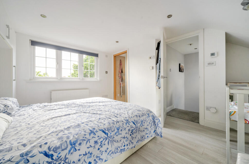 1309405-2-6849957...