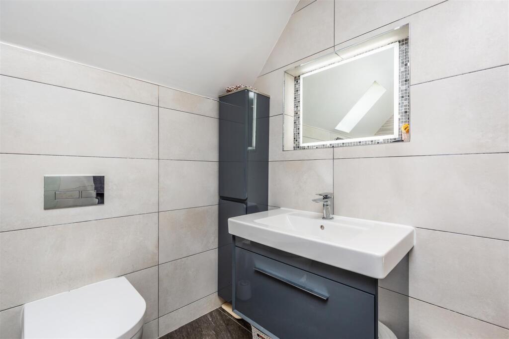 The Chimneys Park Street Worksop S80 1HH-31.jpg