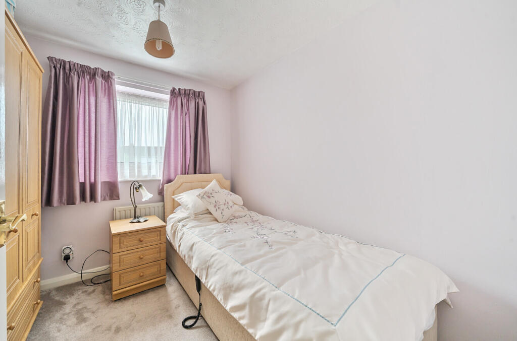 1310413-13-684bcf...