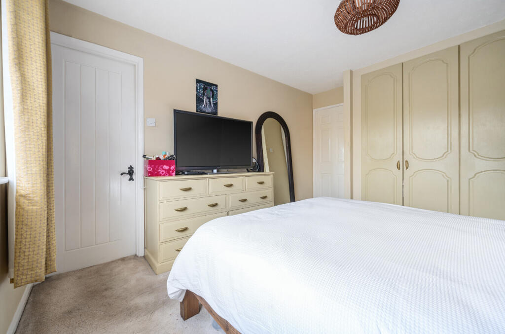 1299368-21-68372e...