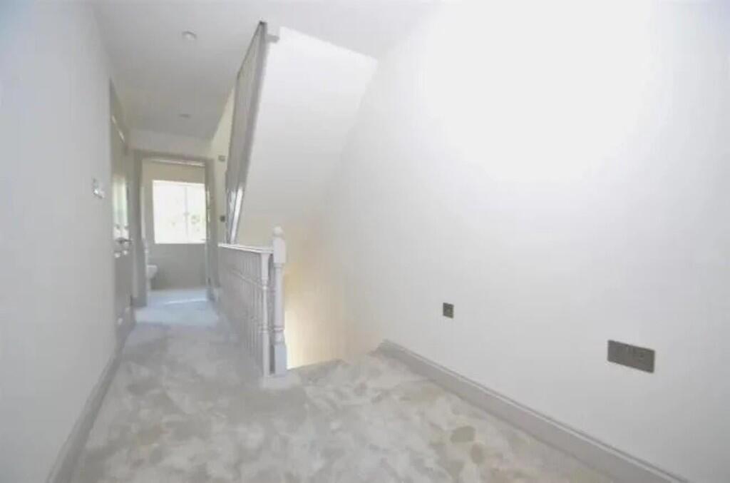 Ickenham - stairs...