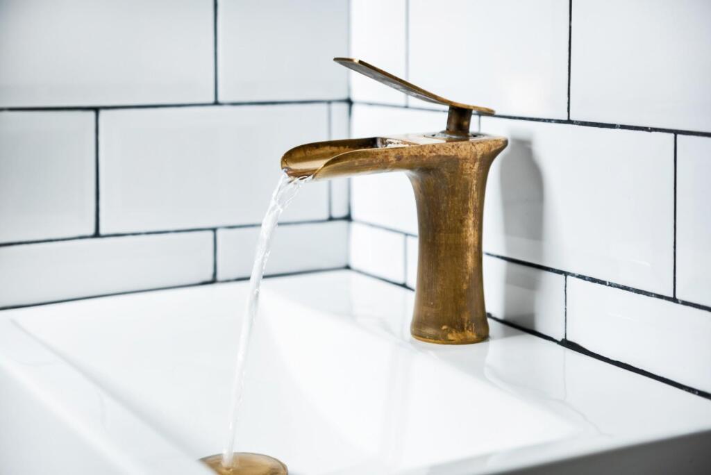 Flat 2, 6 Kensington Place, Bath, BA1 6AW-15.jpg