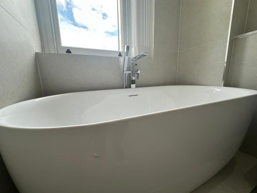 WhatsApp Image 2025-05-27 at 16.16.02 (1).jpeg