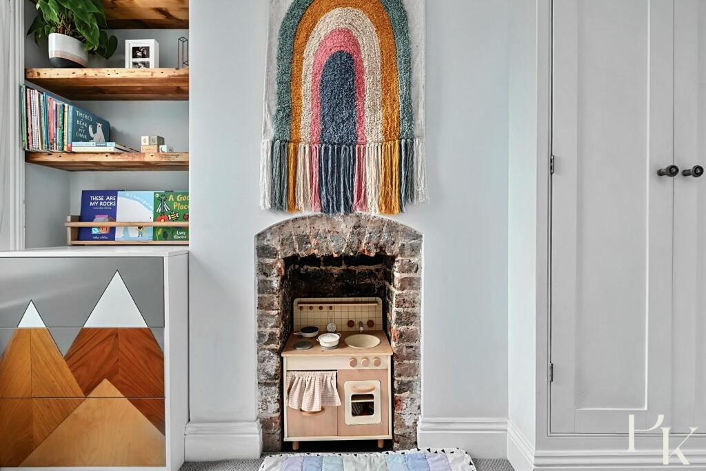 44 Coleridge Street BN3 (21).jpg