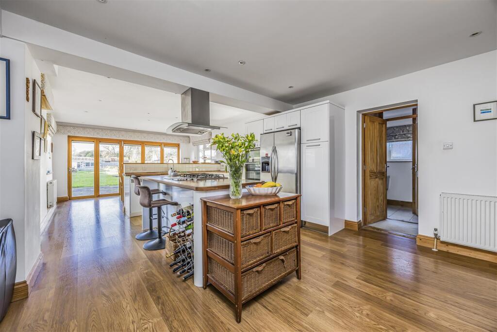 Madakery, South Lane, Woodmancote-PorticoMarketing