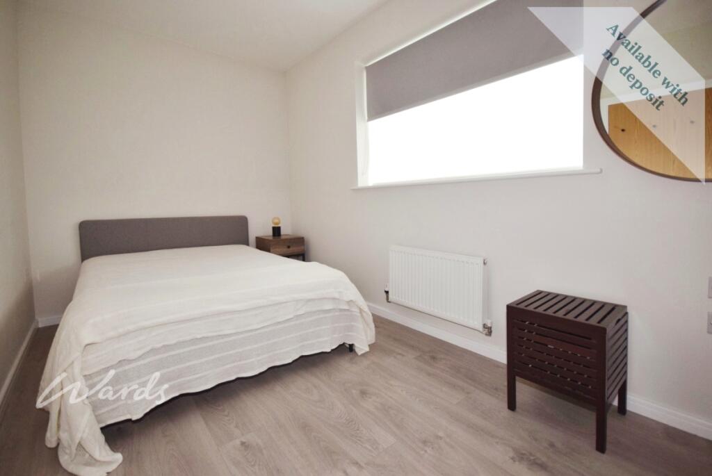 4a2daa52-Bedroom 202