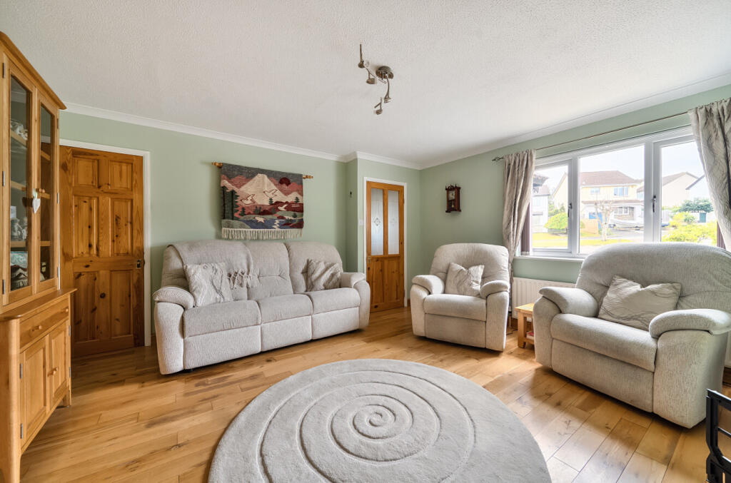 1335319-10-6895c8...