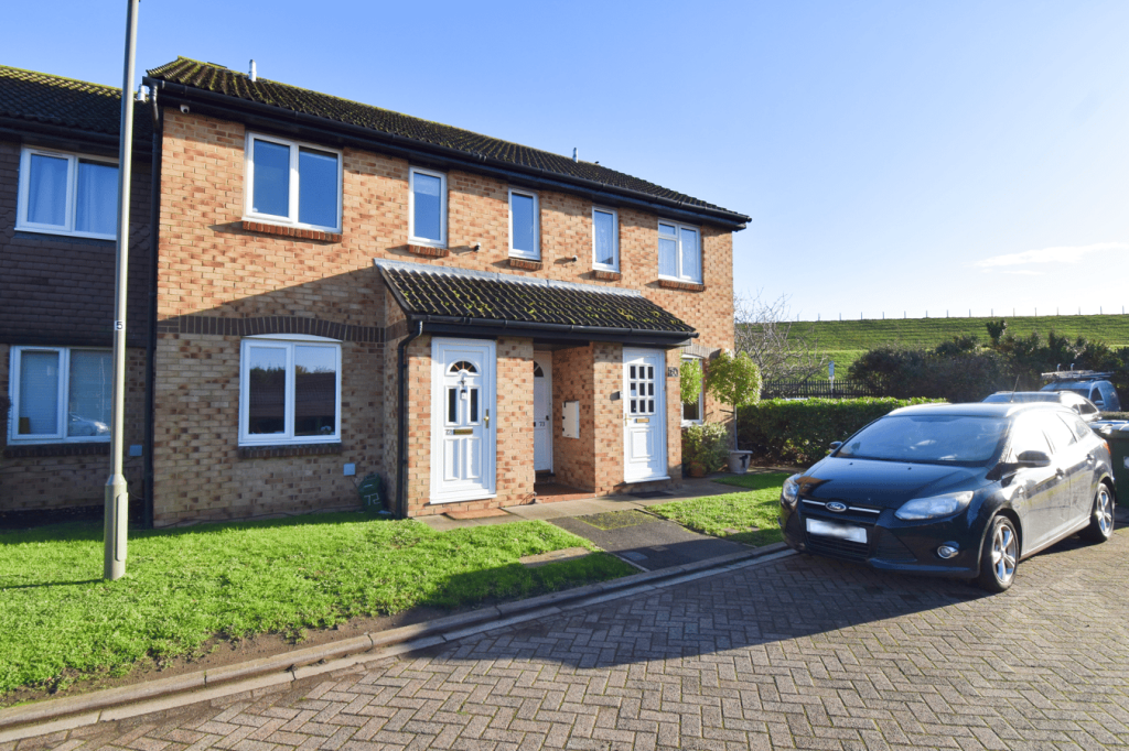 Telford Drive, Walton-on-Thames, KT12