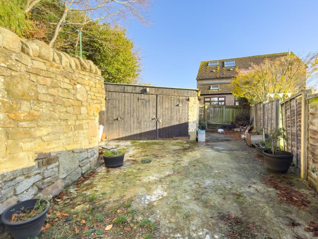IMAGE 12