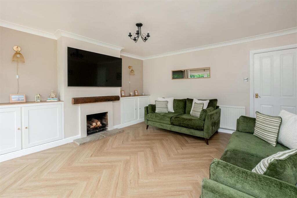 3 Broad Marston Road-5.jpg