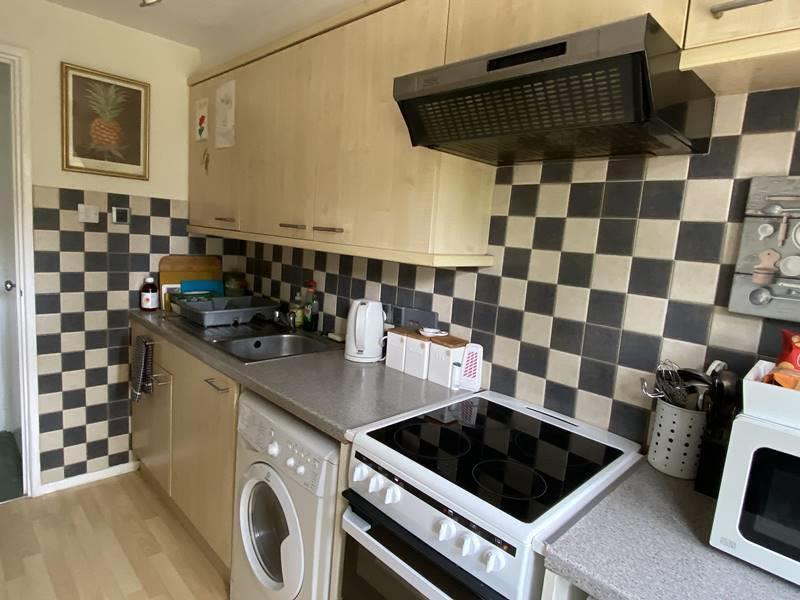kitchen2.jpg