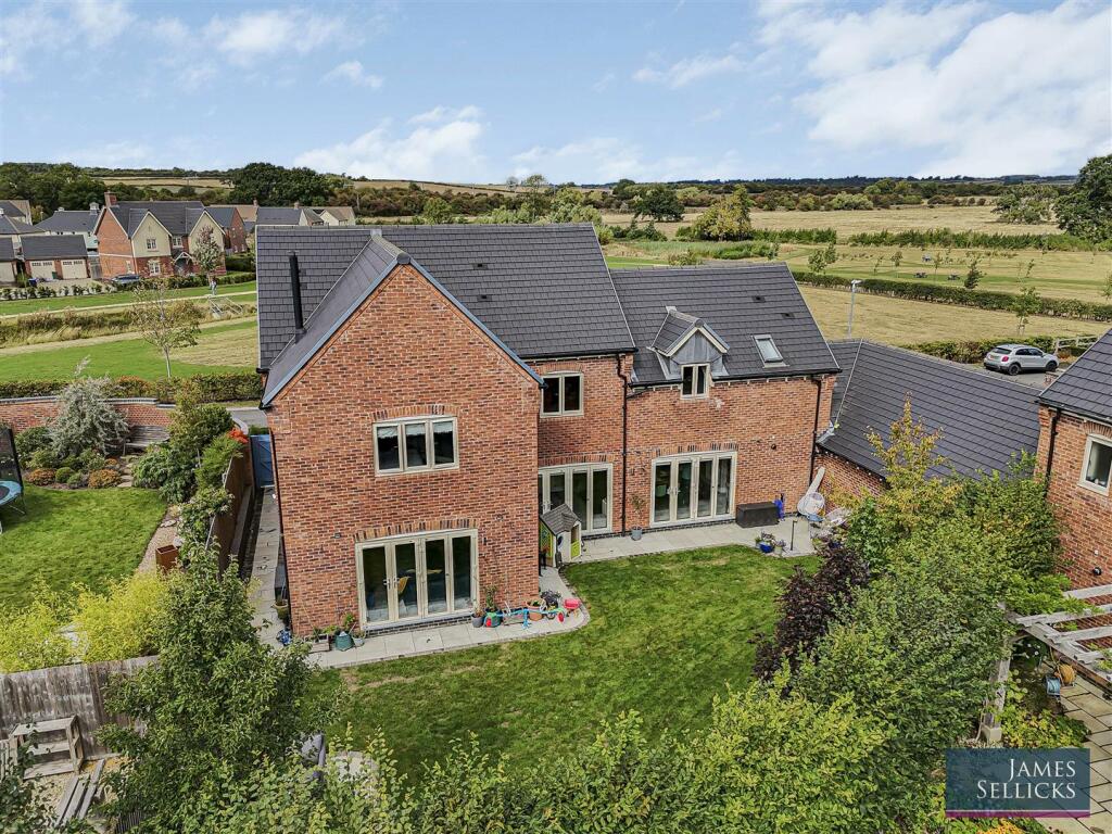 Open views over the park