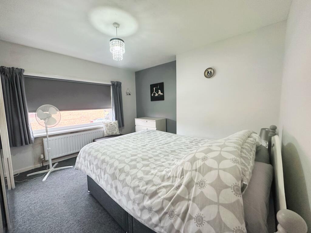 407A0F30-8E28-4EF4-B0CB-21E62E17F05E