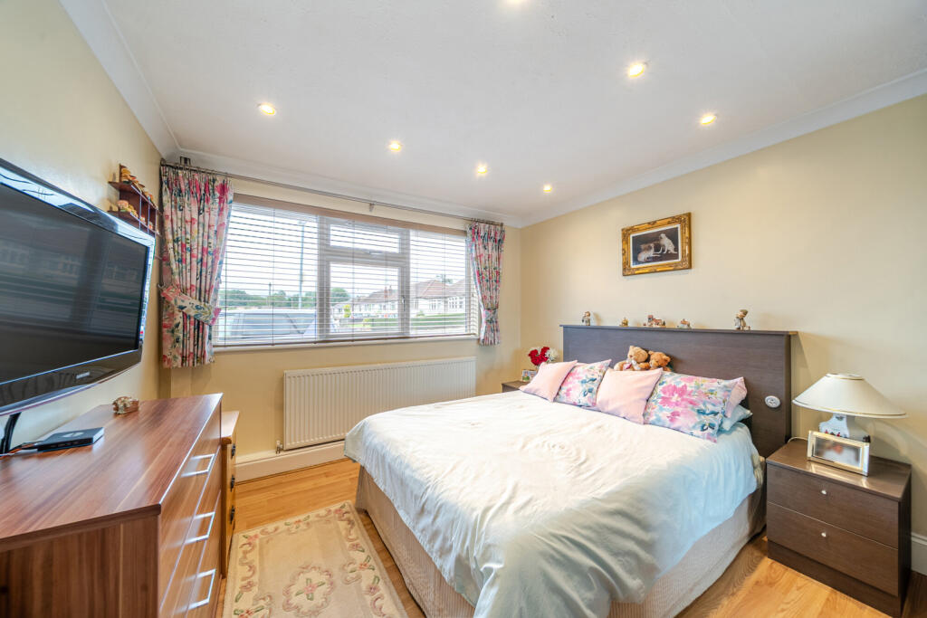 1330420-5-6889044...