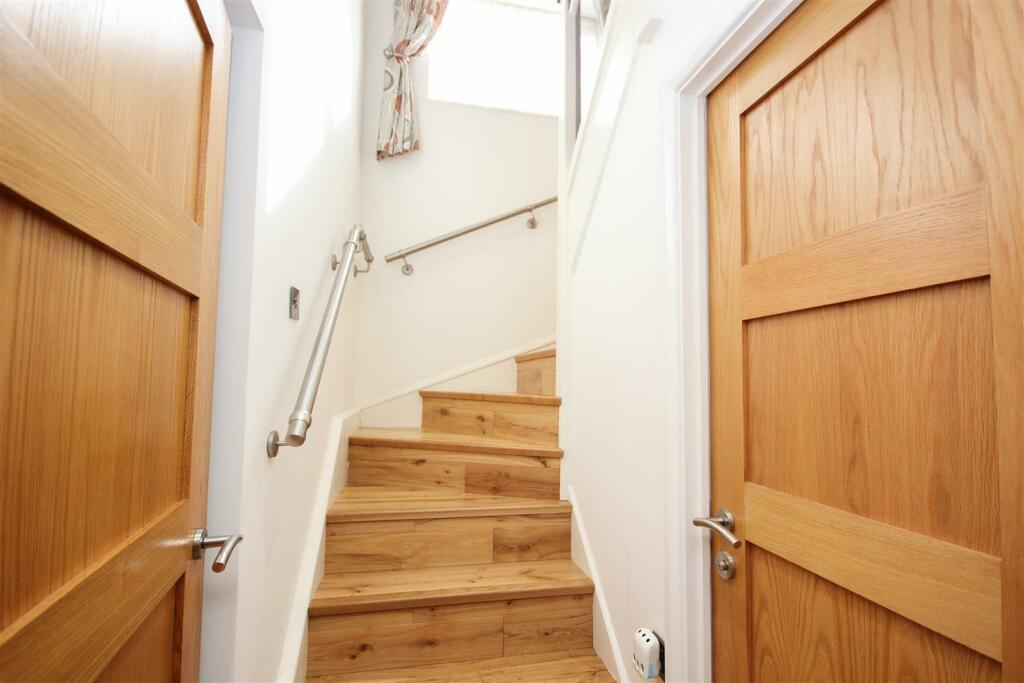 Staircase.jpg