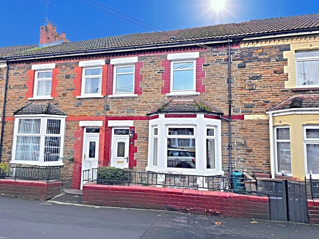 De Barri Street, Rhydyfelin, Pontypridd