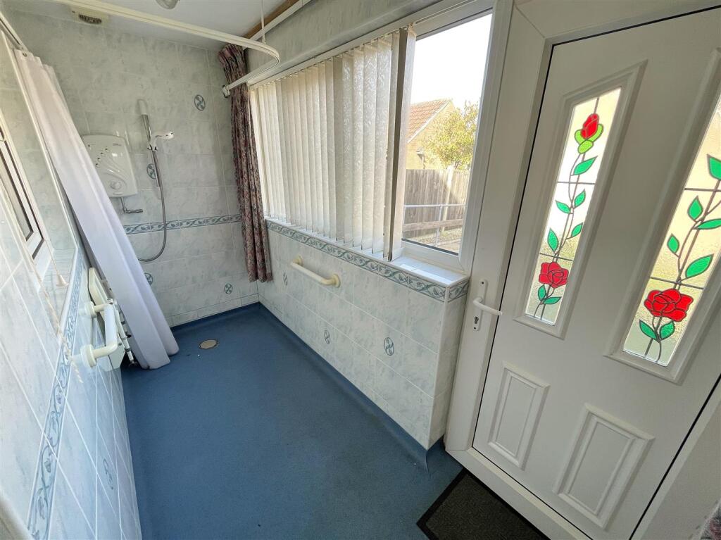 Downstairs Shower Room