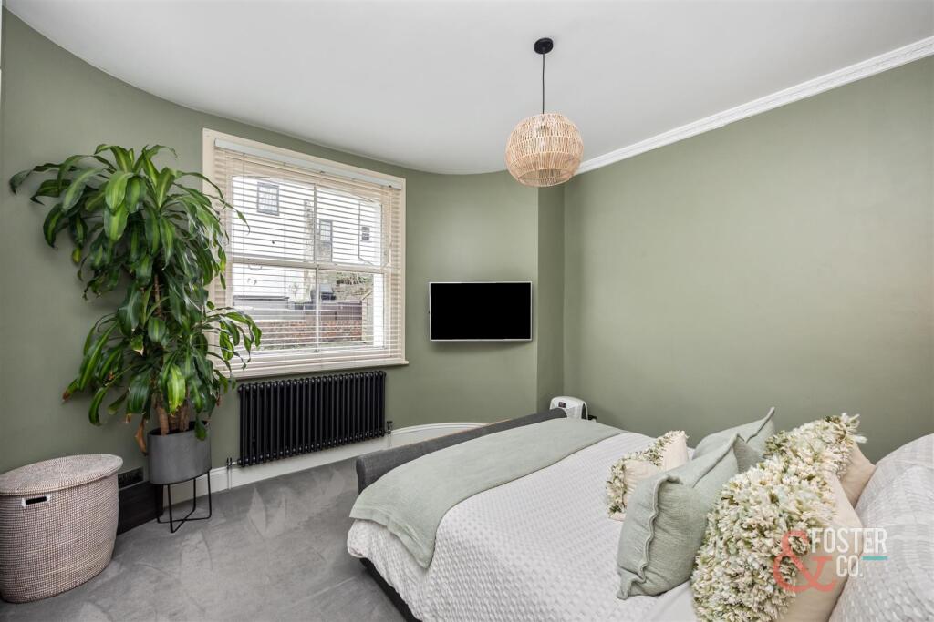 Cromwell Road, 14, Flat 1-020.jpg