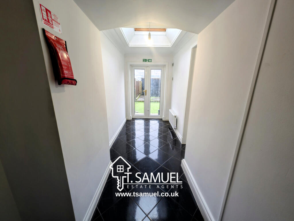 b0408ef51be270d41b54109c7662dd3f