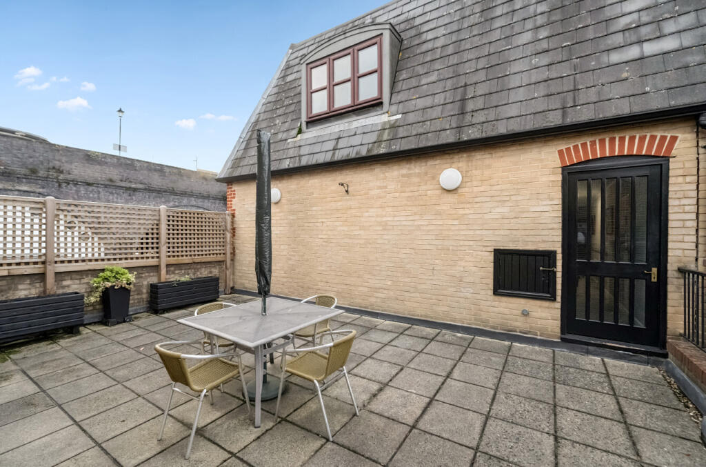 1384006-12-691f33...