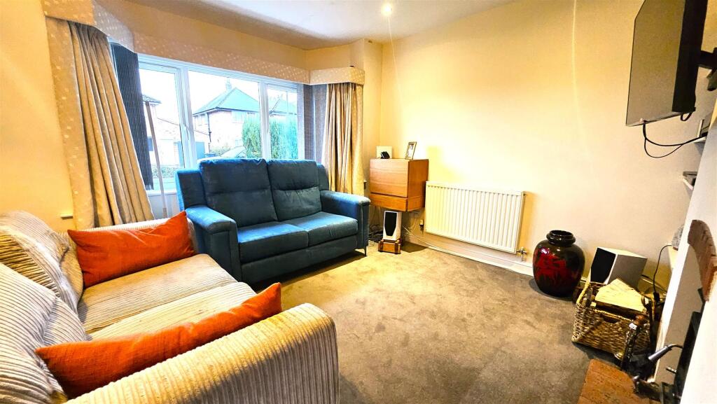 Sitting Room.jpg