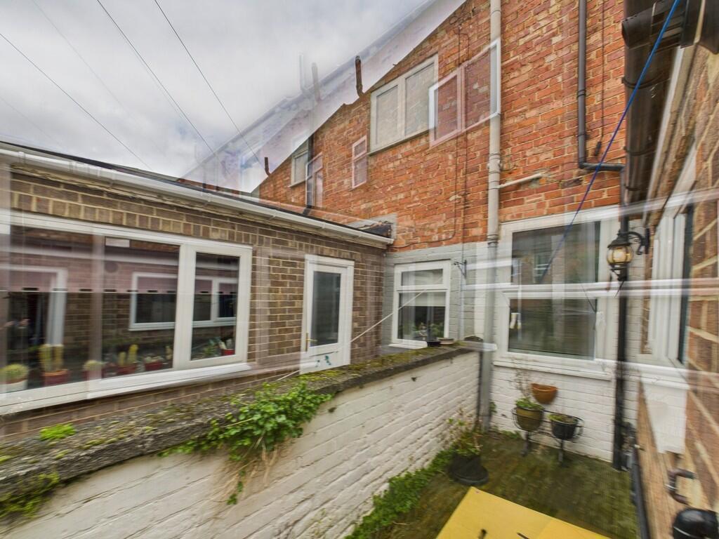 CAM01835G0-PR0175...