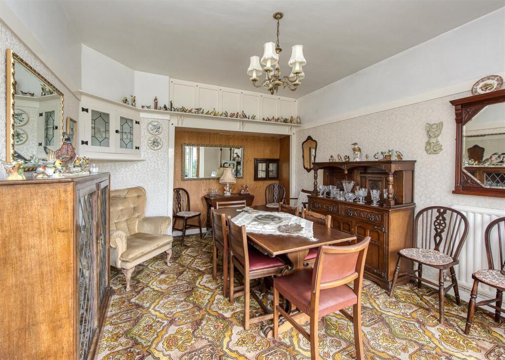 31 Wood Road-internal-11.jpg