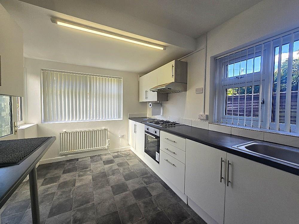 Leaf Lane, Stivichall - Kitchen