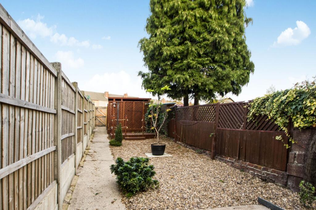 Garden (Main)
