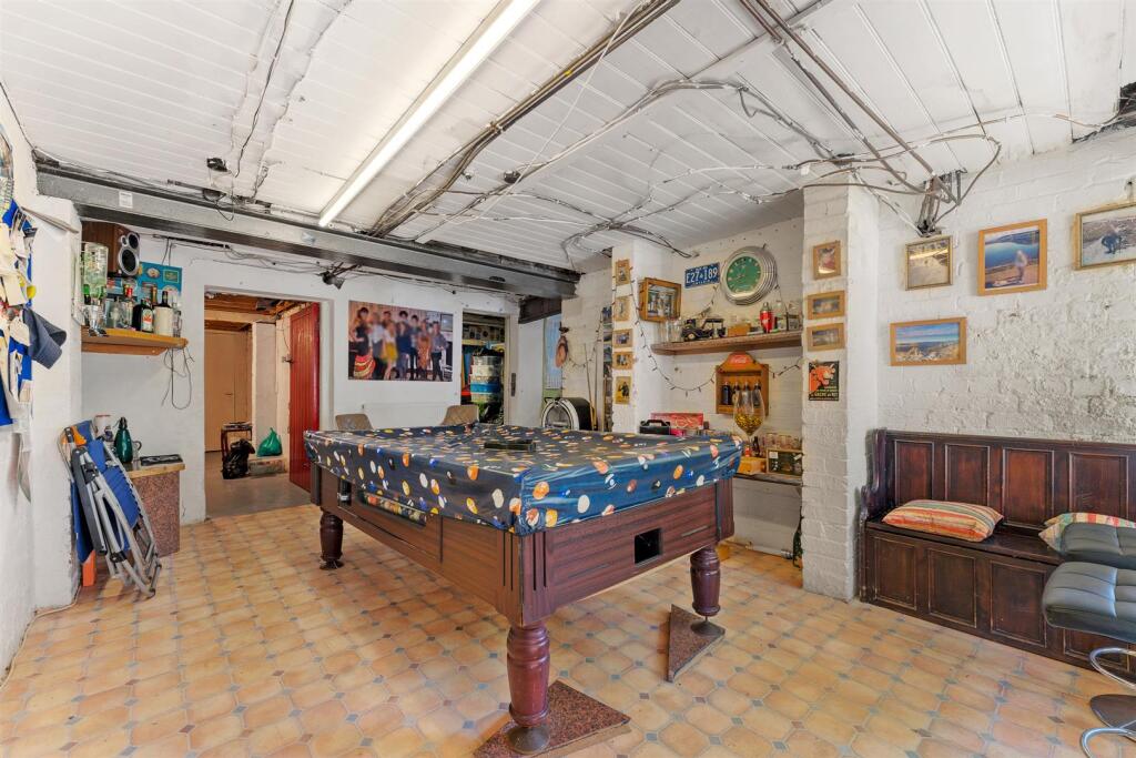 5 CASTLE HILL ROAD-31.jpg