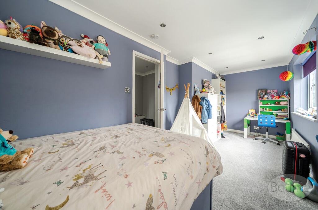 78753097-7e64-4dc...