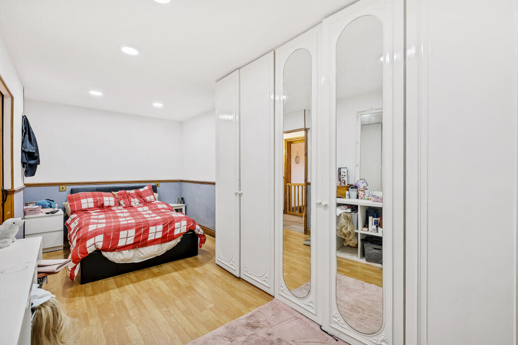 Biltam Farm Less than 3MB-2.jpg