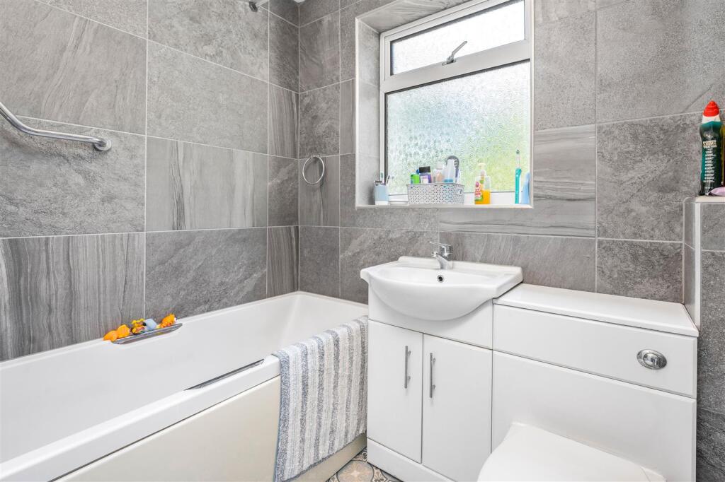 9 Marten Gate, Banbury-26.jpg