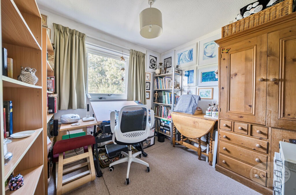 8b27a2b9-783c-485...