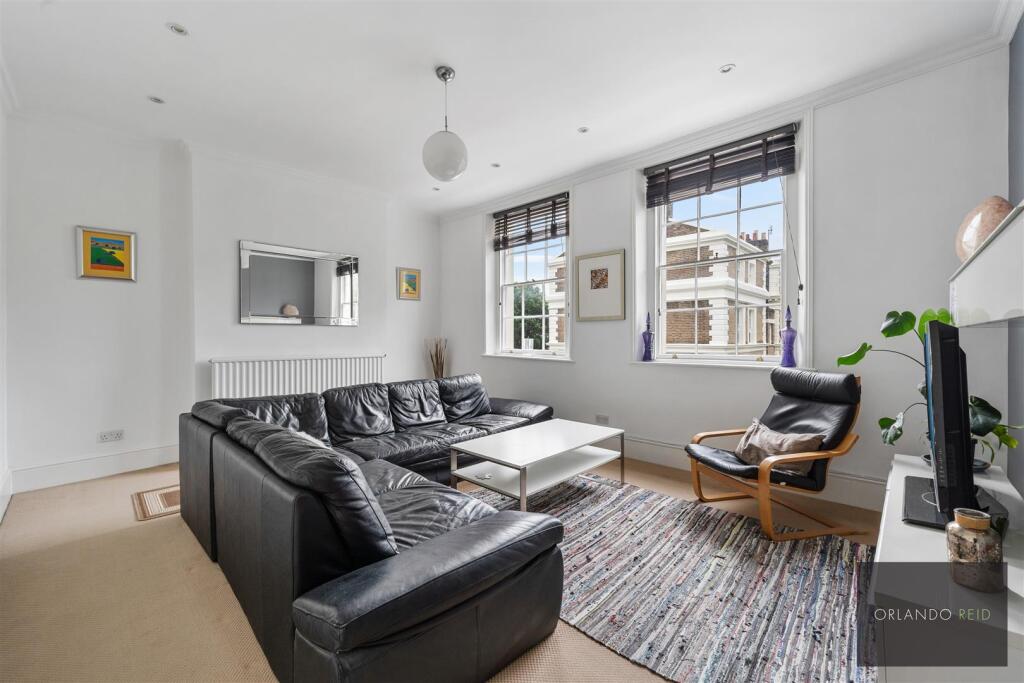 14 Albert Square SW8 1BT-6.jpg