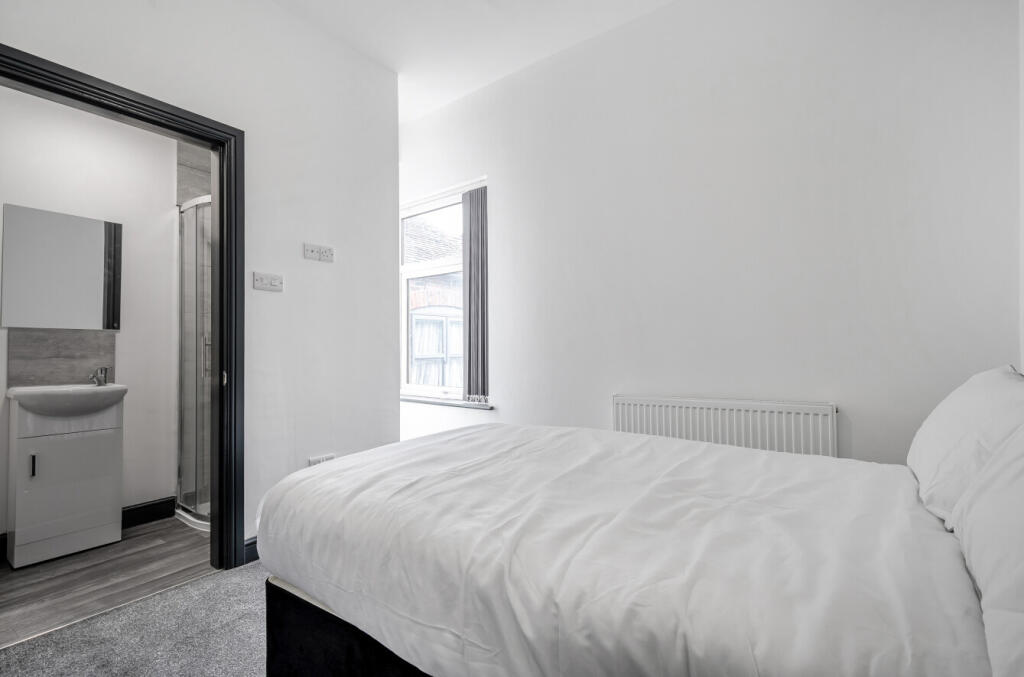 16-681b1b9157201-...