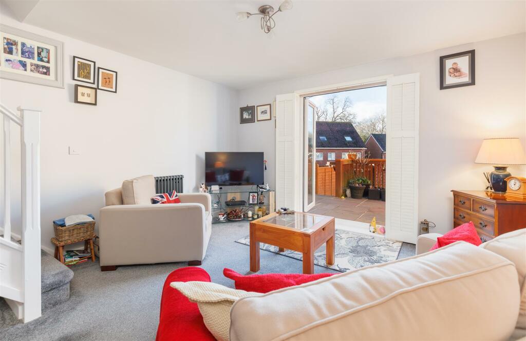 Sitting Room 1-3.jpg