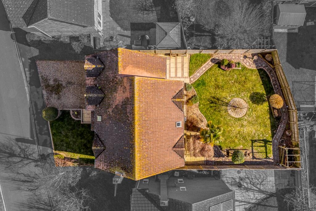 14 Russell Drive (Cowbit)-5