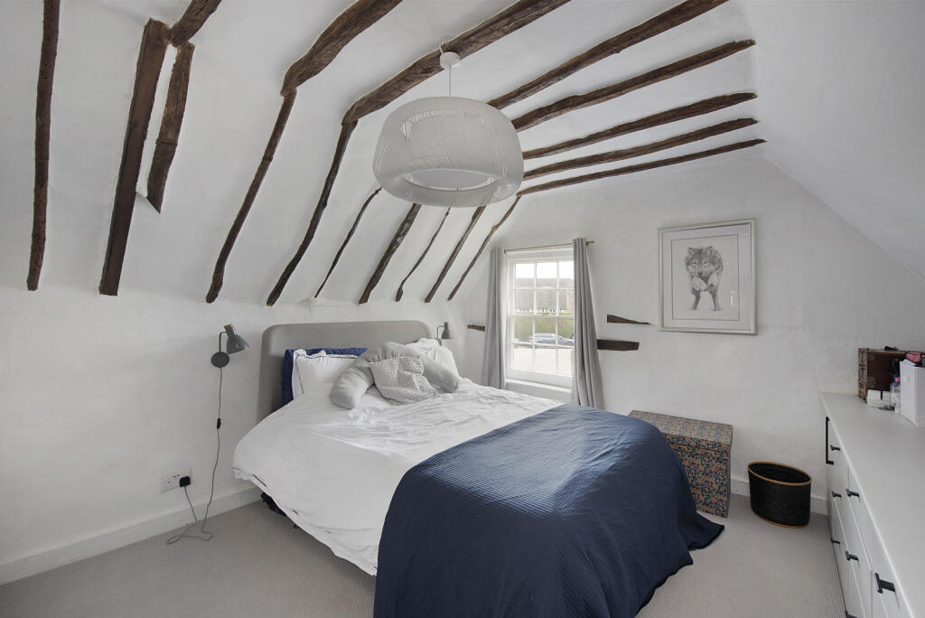 Prinicpal Bedroom
