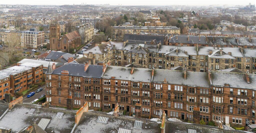 3-2_11_FALKLAND_STREET_GLASGOW_004.JPG