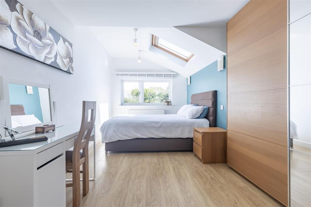 3 New Farm Dr (27).jpg