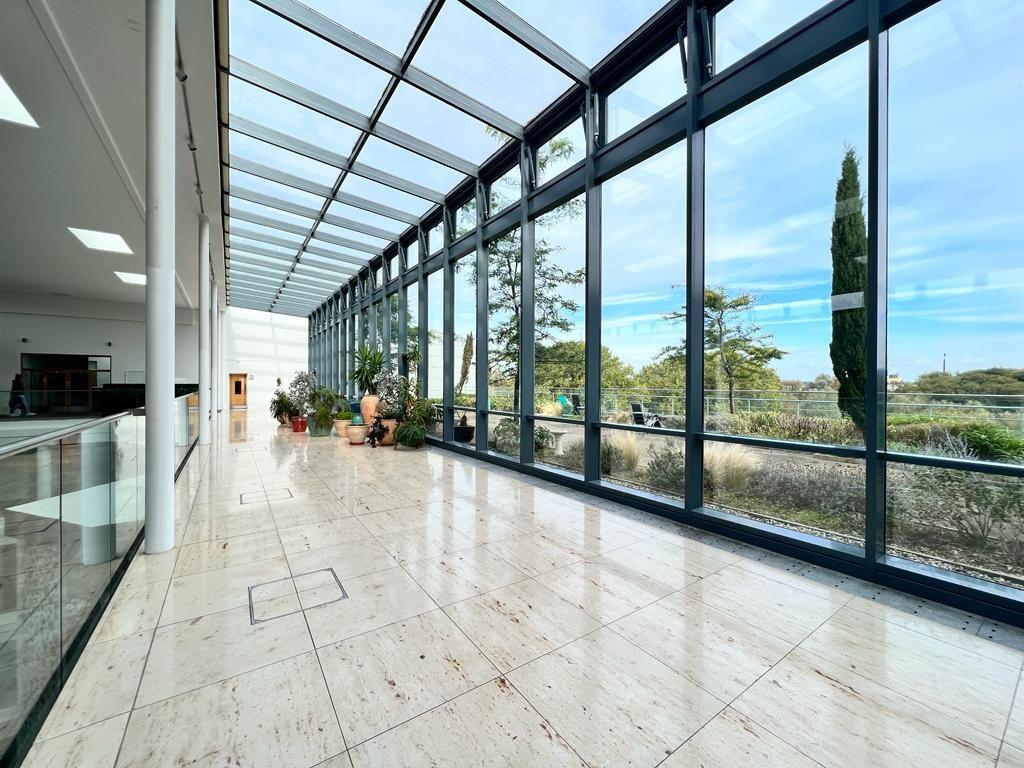 To rent 2 bed in Har