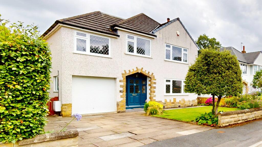 12-St-Helens-Gardens-08122024_123707