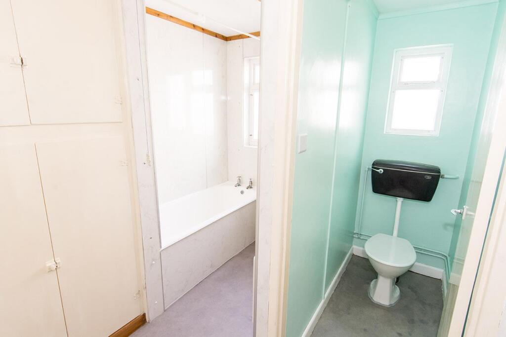 Separate WC