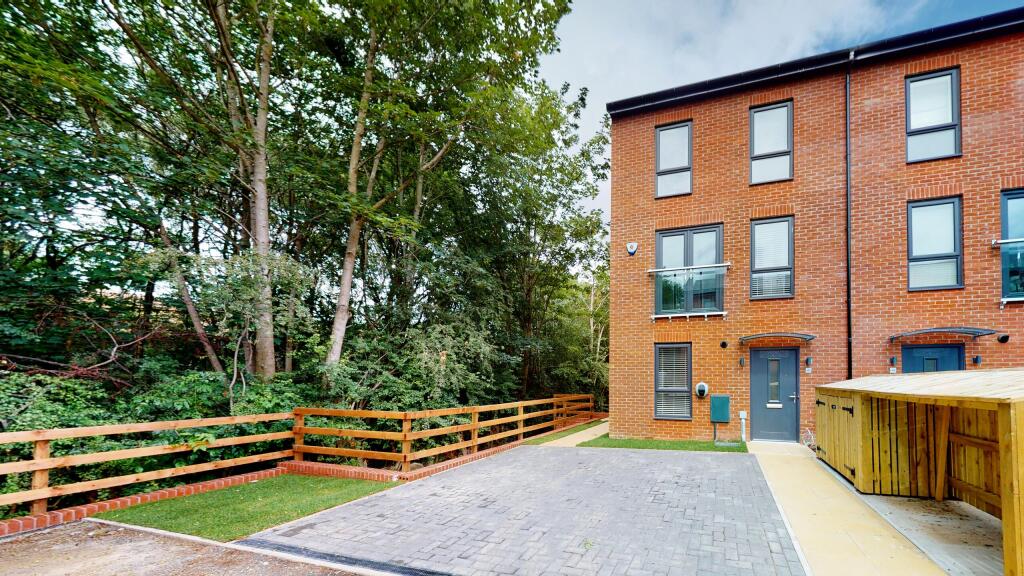 41-Copper-Beach-Court-09262024_140704