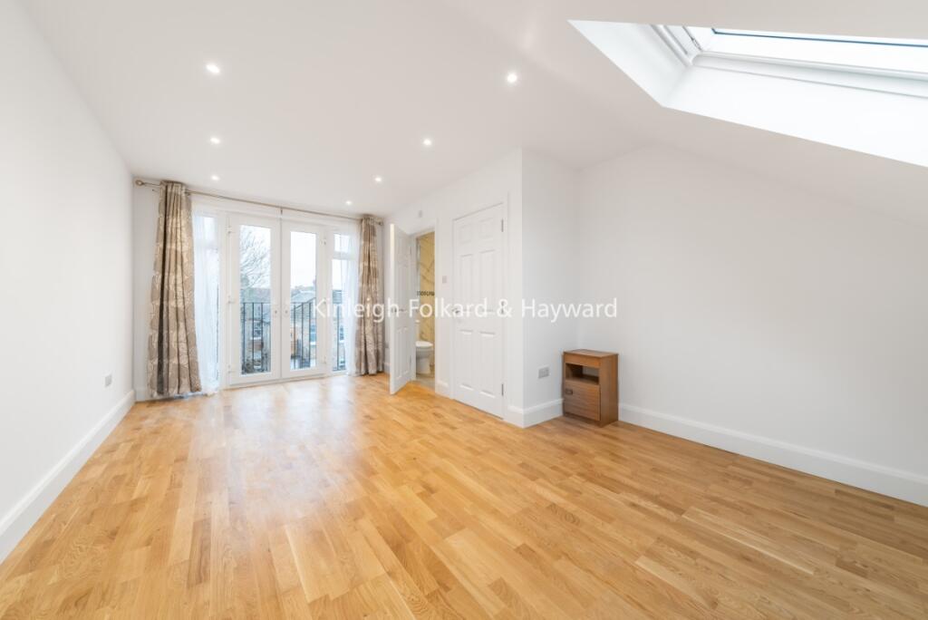 5244d433-841f-40a...