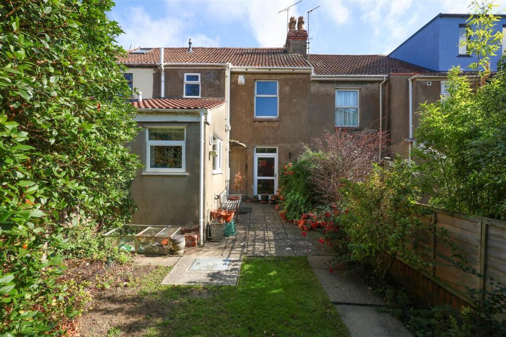 72 Ashgrove Road 34.JPG