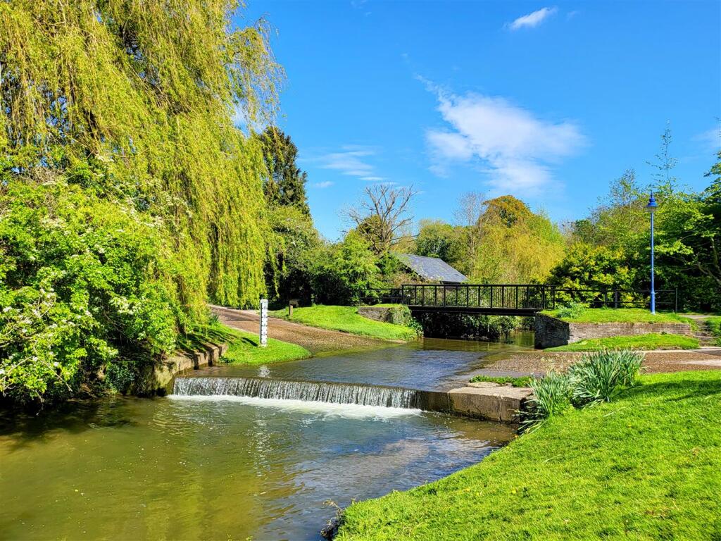 the ford braughing.jpg