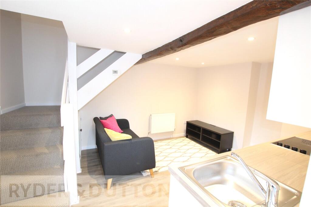 Living Room/Kitchen