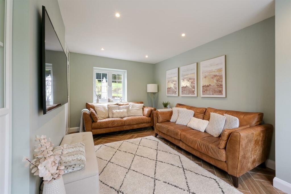 THE WILLOWS (22).jpg